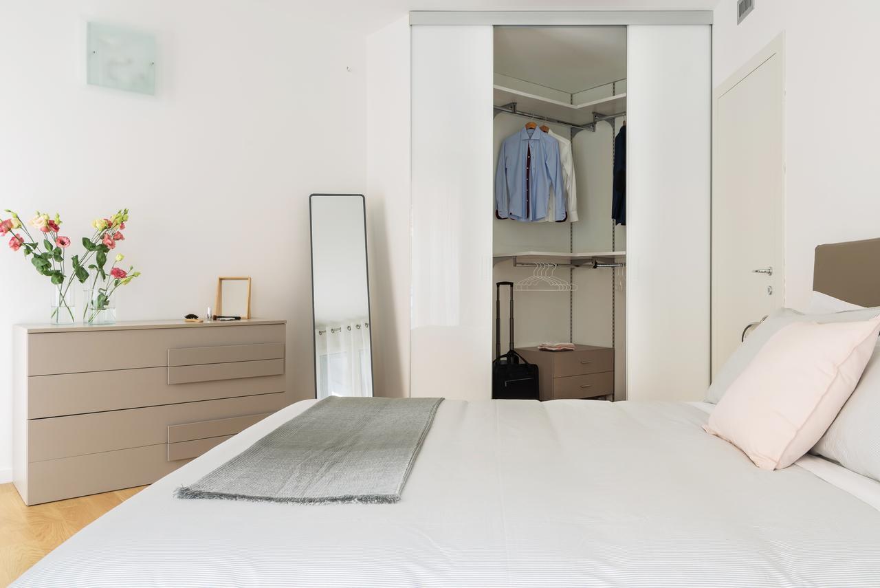 Joivy Sunny 1-Bed Flat With Balcony Lejlighed Milano Eksteriør billede